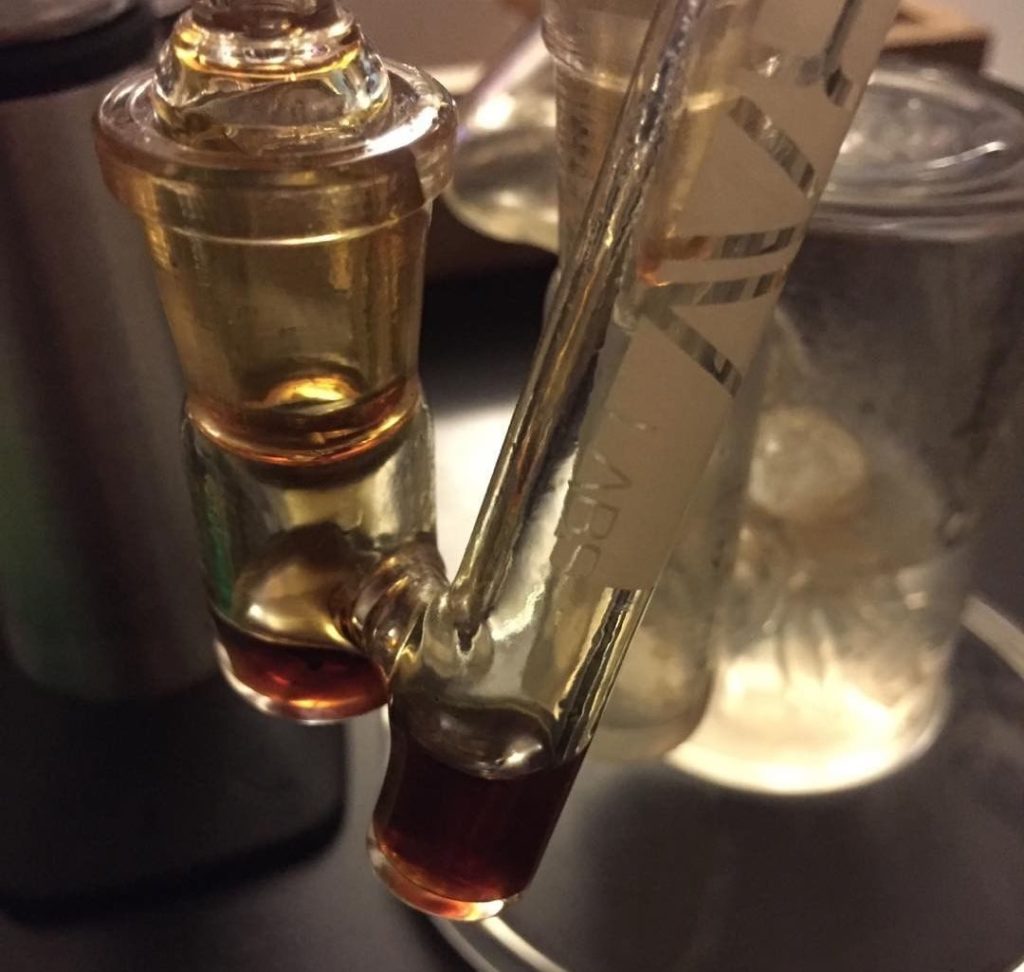 When Smoking Cbd Oil Out Of A Glass Pipe Does It Leave A Brown Residue » CBD Oil New Daily